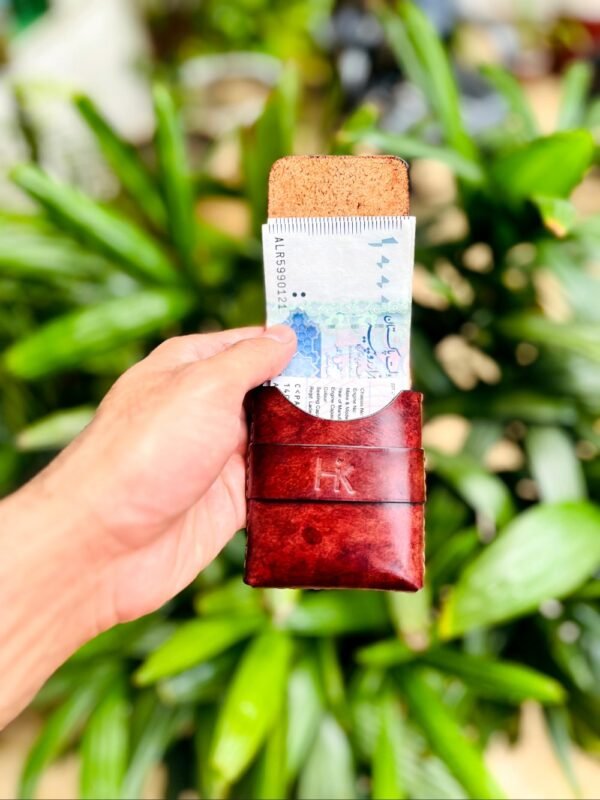 HP Caddy smart leather wallet open